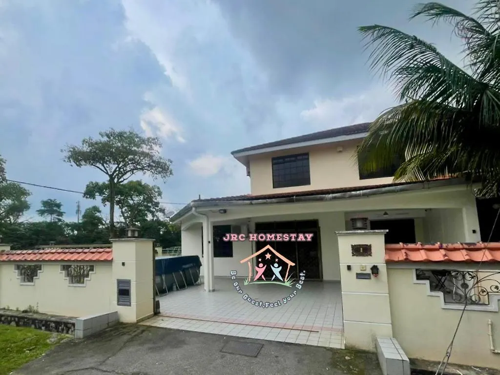 Villa D510 Near Yi Jia Theme Banquet & Restoran Loong Sing Johor Bahru 0*,  Malaysia
